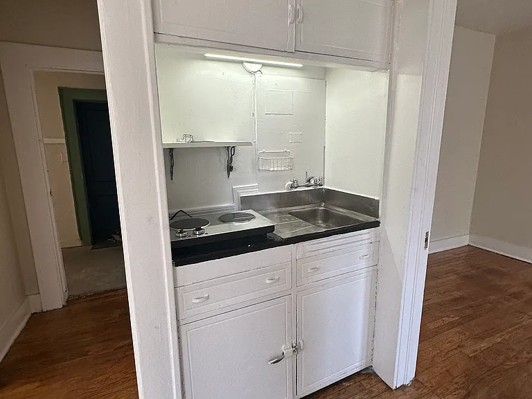 1731 S Quincy Ave #9 — Photo 3