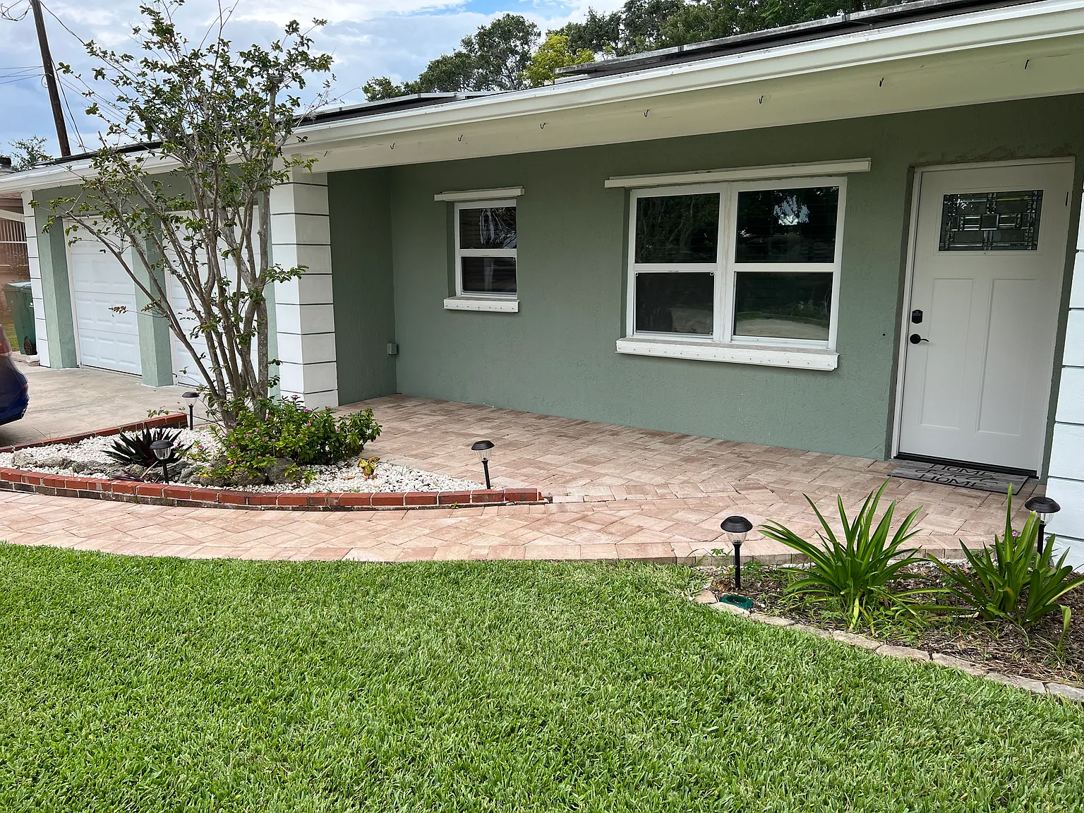 3 bed, 1.5 bath, 1500 sqft, $2,200 — Photo 3