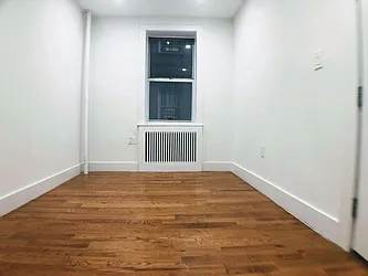 Rented by Uptown Flats LLC