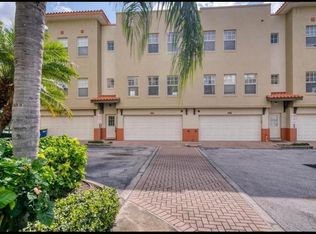 641 Siren Wind Ln, Clearwater, FL 33756
