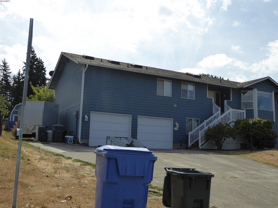 2nd image of 26 Hylebos Ave