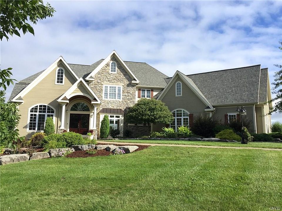 1st image of 7117 Yellow Birch Cir