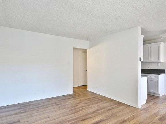 3rd image of 4479 N Banner Dr APT 1