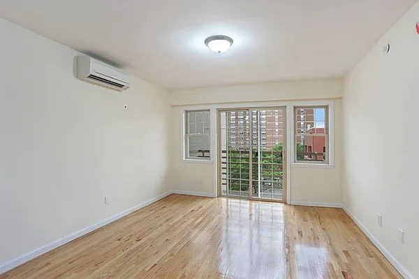 Rented by JAK Property Management | media 8