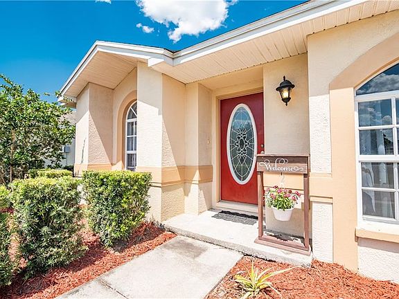 2nd image of 4744 Acorn Dr