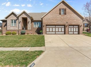 3841 E Rosebrier St, Springfield, MO 65809