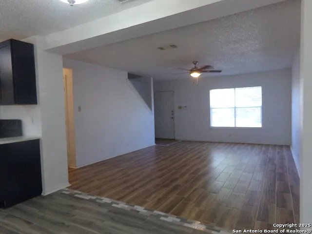 2422 Buffalo Pass Dr — Photo 5