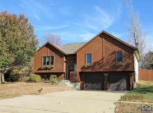 3428 NW Dawdy Dr, Topeka, KS 66618