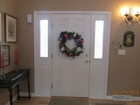 3rd image of 8 Zani Ln