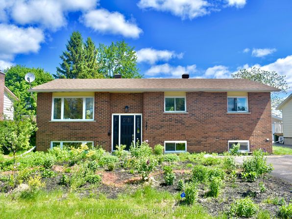 587 Alfred St E, Pembroke, ON K8A 8A2