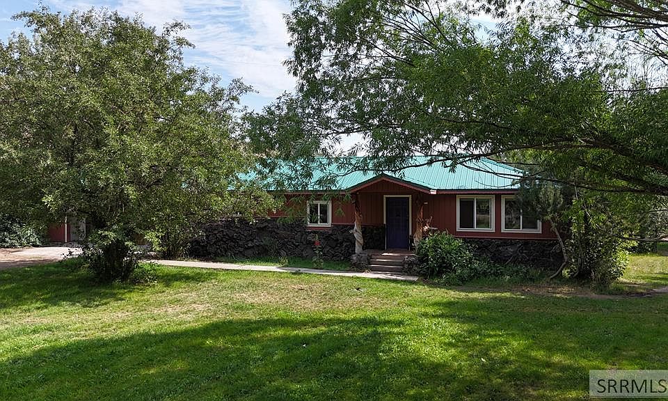 1st image of 5480 Challis Creek Rd