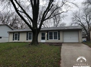 2526 Maverick Ln, Lawrence, KS 66046