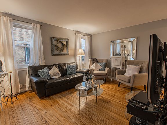 2nd image of 2528 Elder Ln