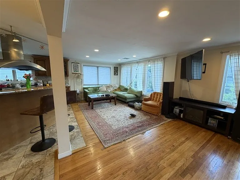 167 Summer St — Photo 10