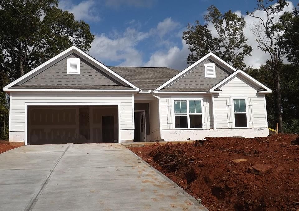 1st image of 25 Breckonridge Dr