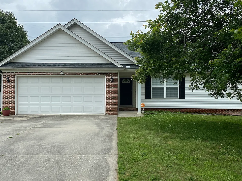 108 Glen Arbor Dr