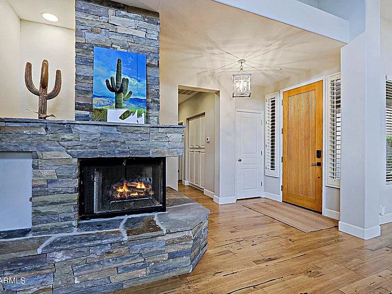 6939 E Bramble Berry Ln — Photo 7