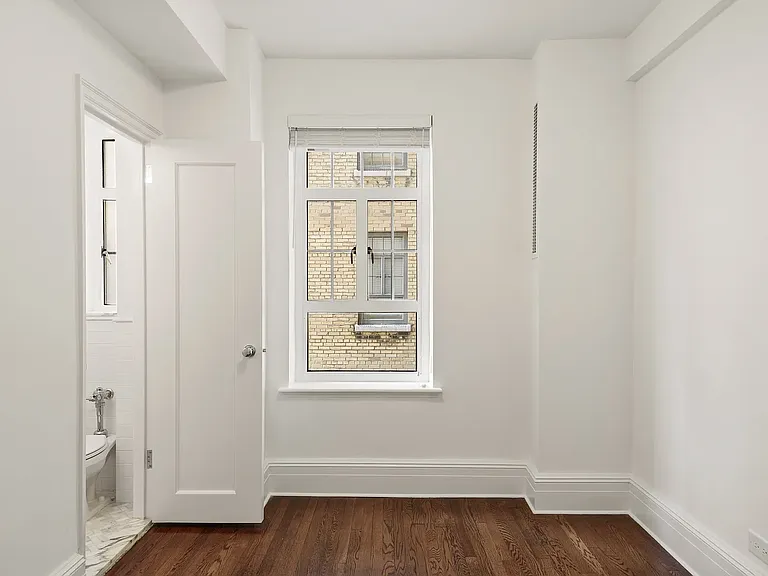 241 Central Park W #4D — Photo 12