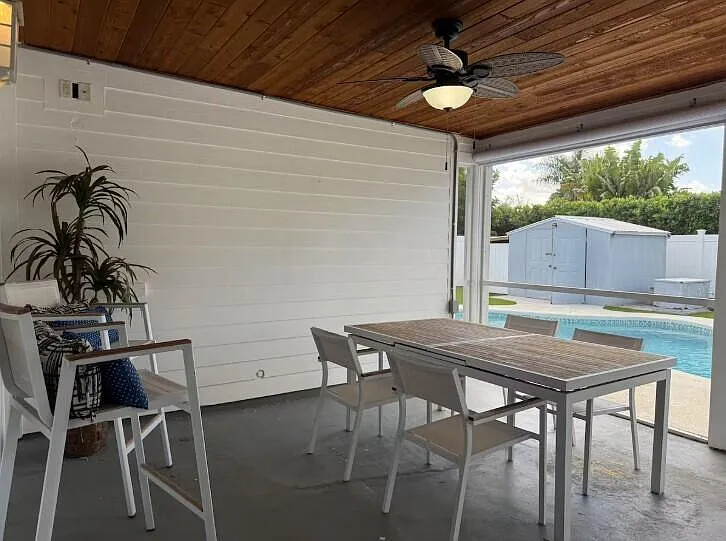 516 E Whitney Dr — Photo 34