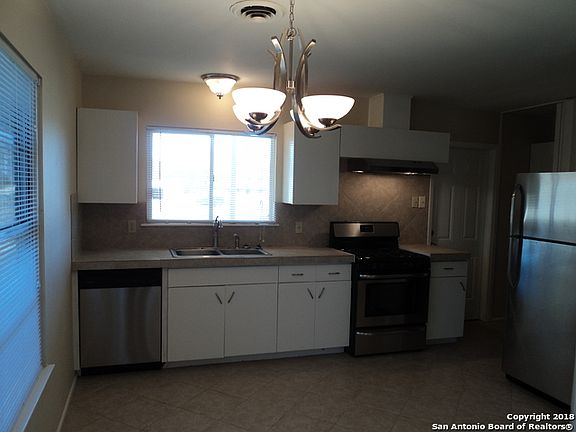 5th image of 8330 Briargate Dr