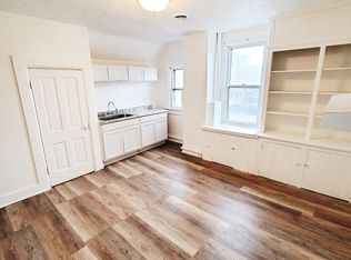 1418 S 15th Pl, Milwaukee, WI 53204