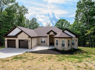 141 Winwood Cir, Granite Falls, NC 28630
