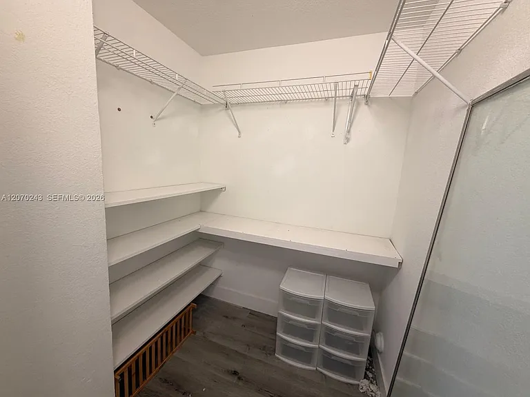 2054 NE 167th St #3-122 — Photo 25