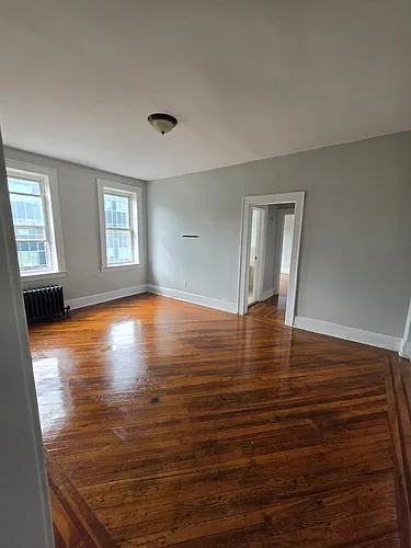 6-8 Glenwood Ave Photo 1