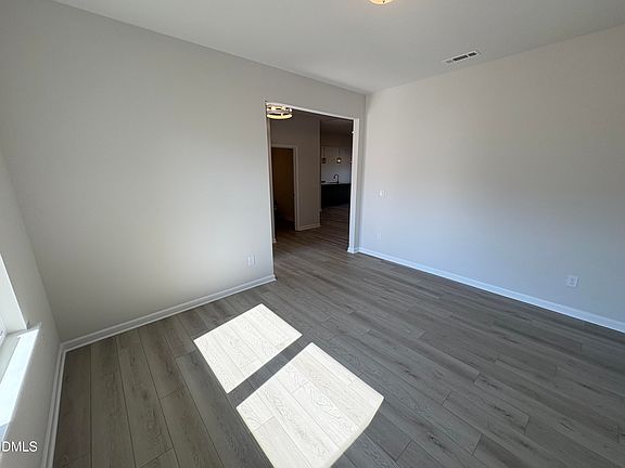 3rd image of 82 Cheshire Farm Dr