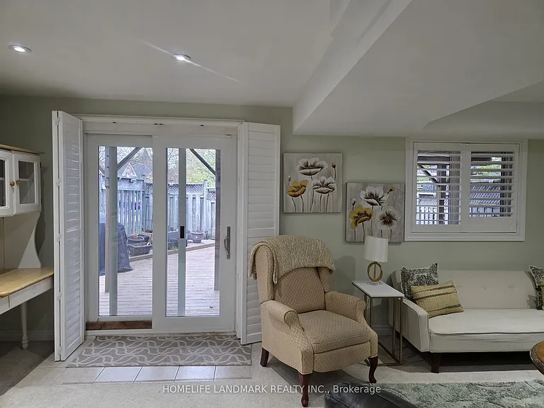 1160 Windgrove Sq — Photo 3