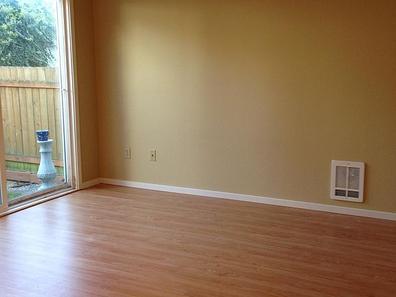 4th image of 6708 Mary Ave NW Unit 3
