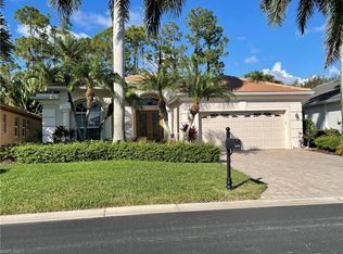 4840 Cerromar Dr, Naples, FL 34112