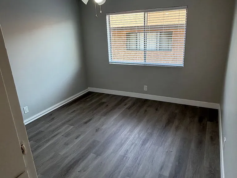 Palm View Apartments in Azusa — Photo 35