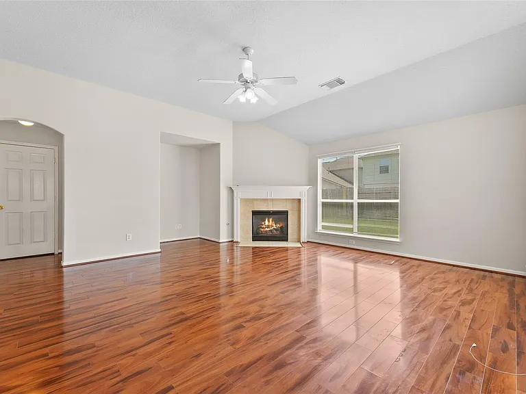 18223 Maple Arbor Ct — Photo 9