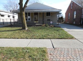 23116 Grove St, Saint Clair Shores, MI 48080