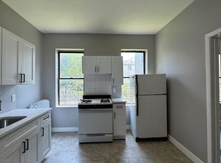 6 Bergen Ave APT 12, Jersey City, NJ 07305