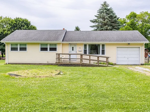 3266 Stanton Pkwy, Caledonia, NY 14423