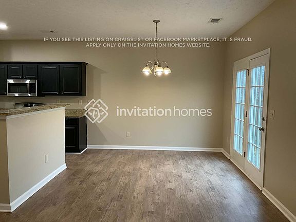 4th image of 890 Clairidge Ln