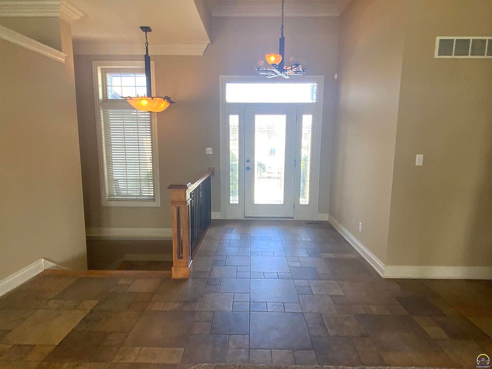3333 NW 49th Ter, Topeka, KS 66618 Zillow