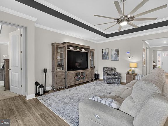 2nd image of 21113 Hyacinth Rd
