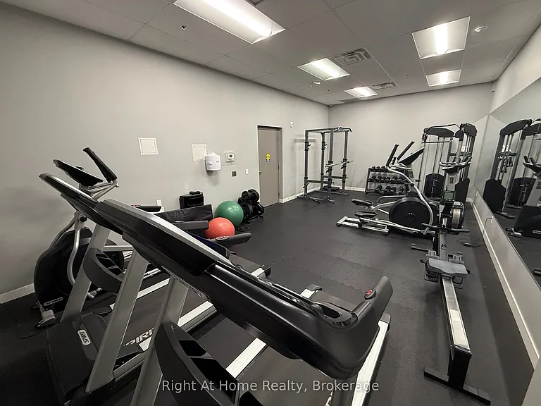 308 Lester St #410 — Photo 19