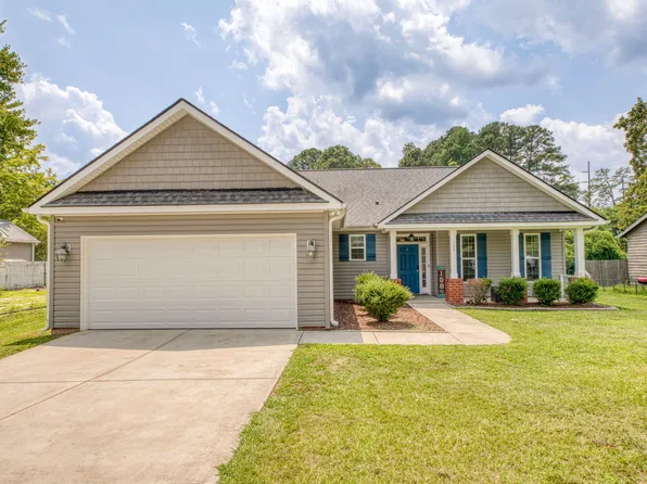 108 Bullock St, Franklinton, NC 27525