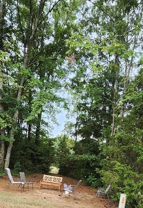 2nd image of 118 Live Oak Ct