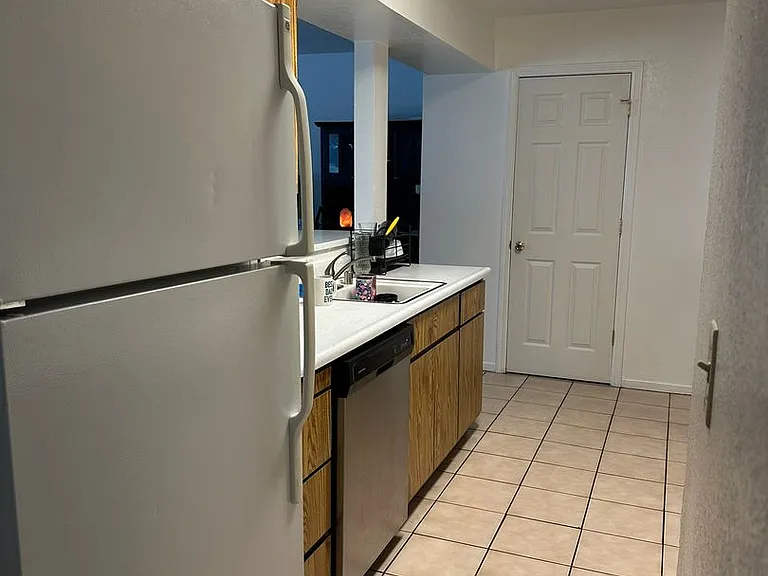 3337-3339 La Canada Dr — Photo 7