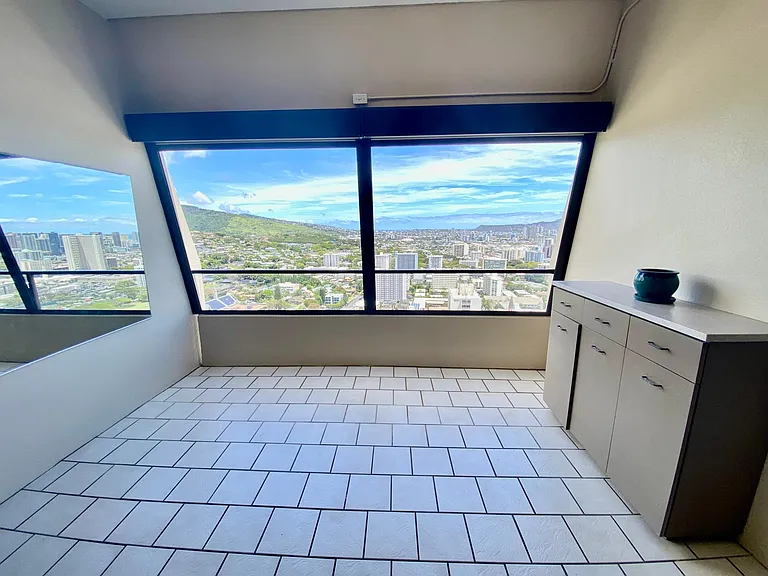 1717 Mott Smith Dr #Penthouse 3 — Photo 11