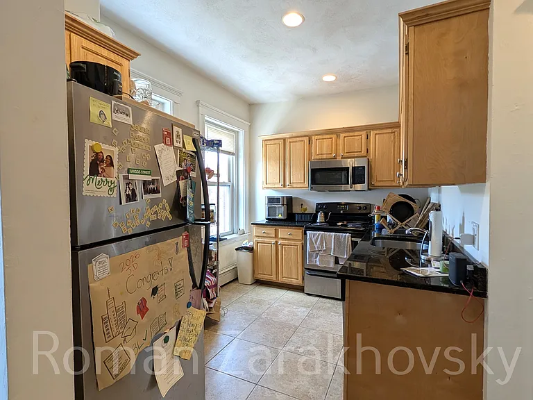 1322 Commonwealth Ave #6 — Photo 2