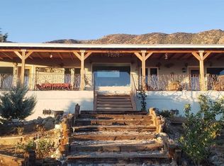 11046 Juniper Hills Rd, Juniper Hills, CA 93543