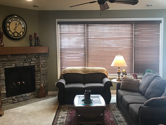 3rd image of 4181 W Pond Dr