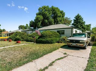 830 Victor St, Aurora, CO 80011