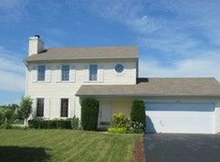 860 Little Creek Dr, Perrysburg, OH